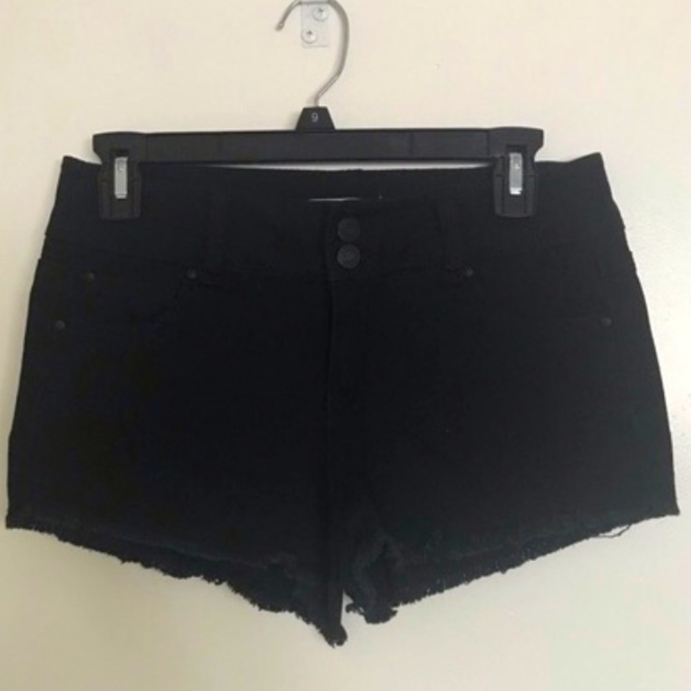 3 for $25 Like new Refuge Jean sexy cut-off Shorts